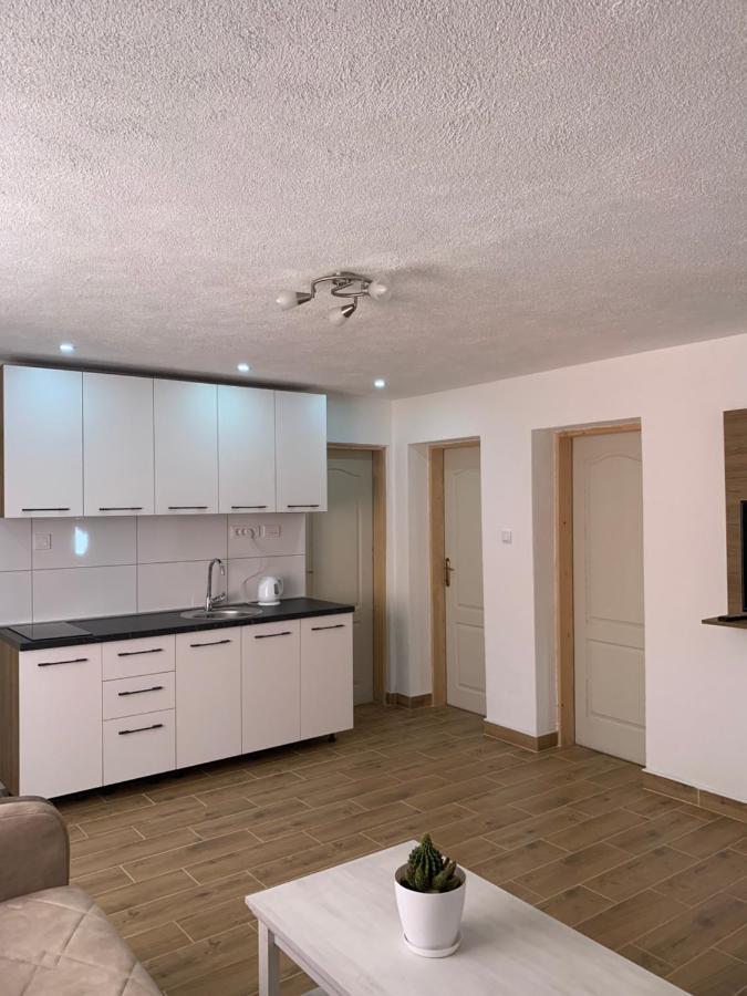 Gusinje Lejla'S Guesthouse מראה חיצוני תמונה