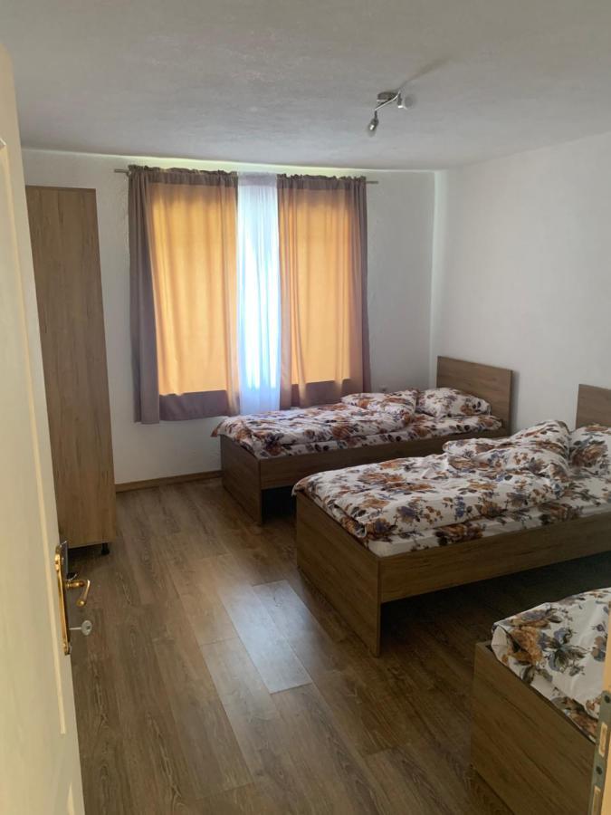 Gusinje Lejla'S Guesthouse מראה חיצוני תמונה